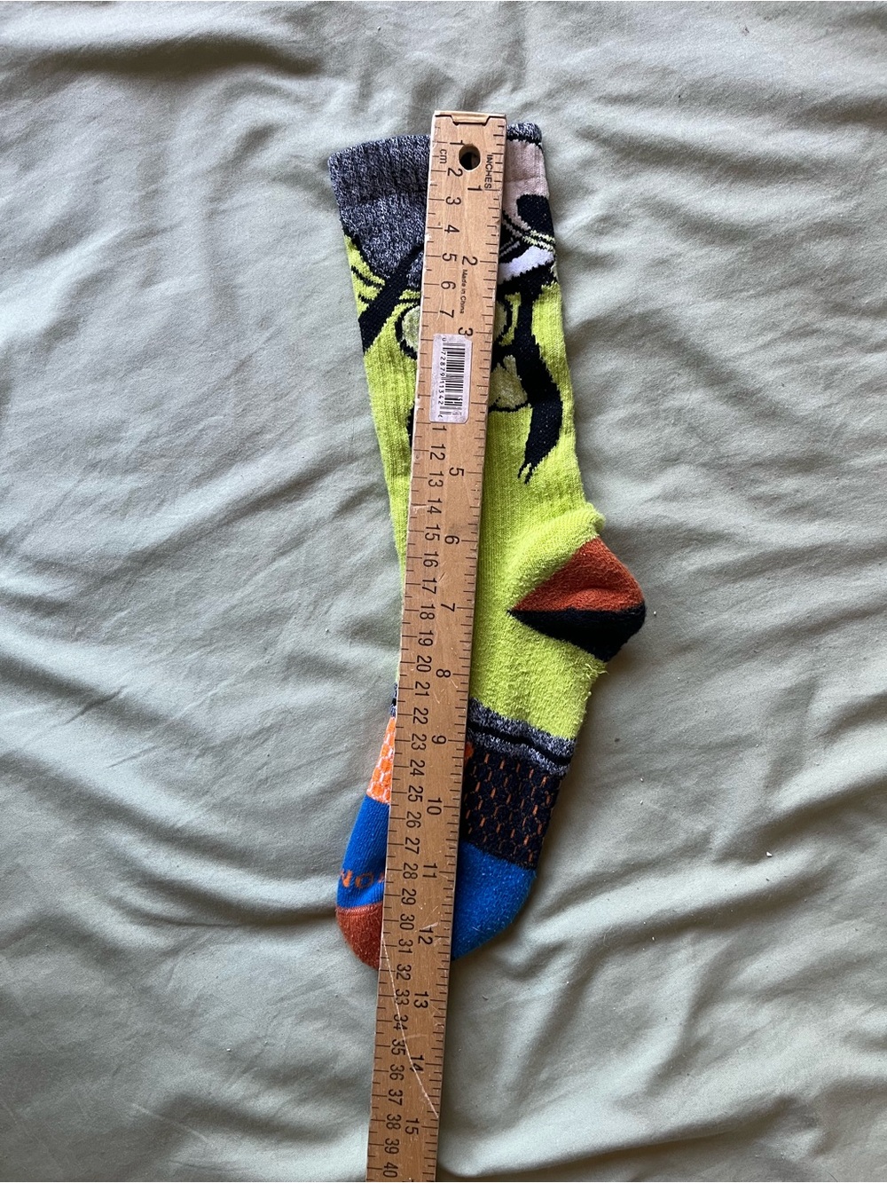 Bombas Bee Better Goofy Disney socks LG - Picture 5 of 5
